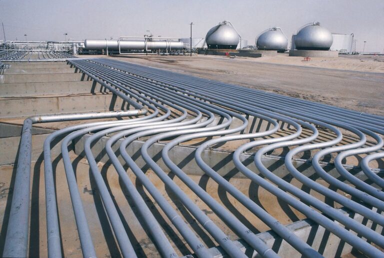 Últimas noticias sobre el ataque de Estados Unidos e Israel contra Irán, en vivo | Los ataques a la infraestructura energética del Golfo aumentan a medida que Trump se desvincula del bombardeo israelí del campo de gas más grande del mundo.