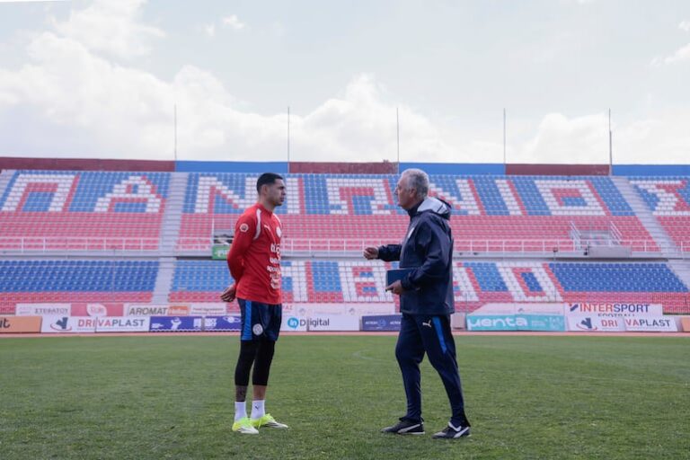 Paraguay frente a Grecia: La alineación prevista por Gustavo Alfaro – Equipo Nacional Paraguayo