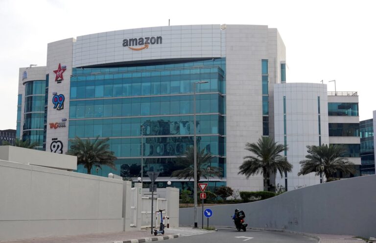 Irán apunta a la infraestructura de inteligencia artificial de los países del Golfo