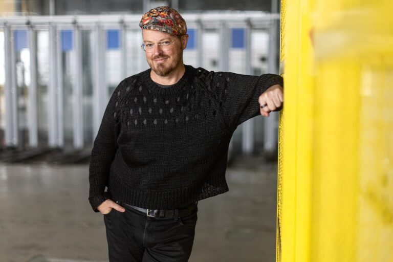 Jonathan Brill, ‘futurólogo’ de Amazon: “La IA hará el 80% de nuestro trabajo en los próximos años”