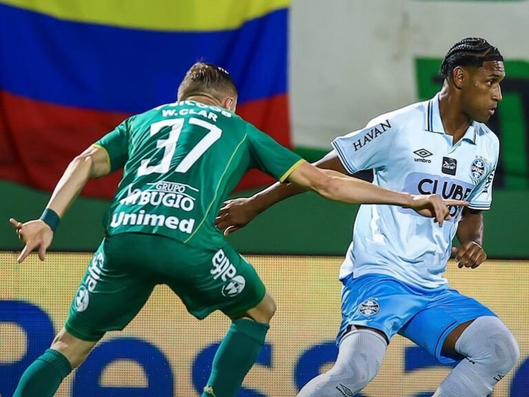 Video: El tanto de Walter Clar en el empate 1-1 entre Chapecoense y Gremio.