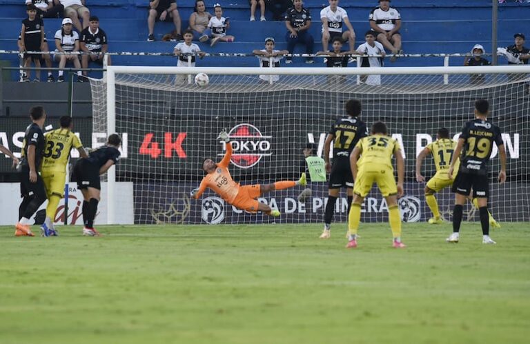 Olimpia demuestra su autoridad y supera por la mínima a Recoleta FC – Fútbol