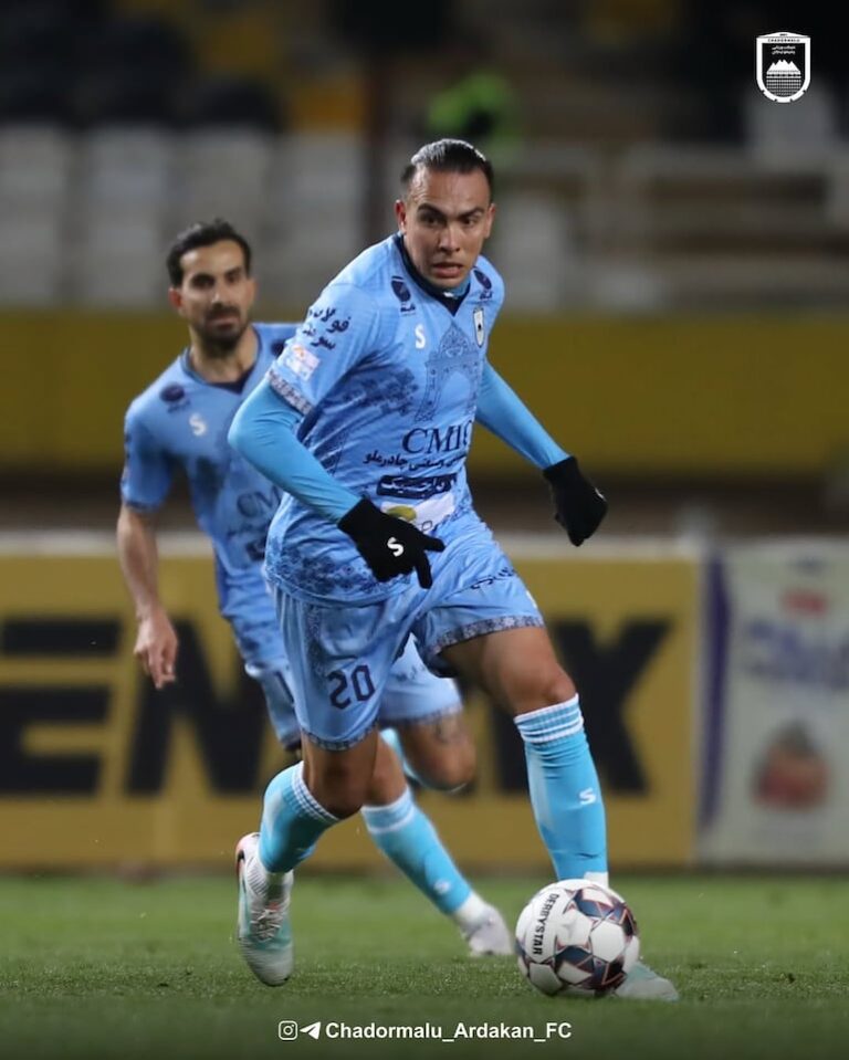 Tres futbolistas paraguayos en Irán, en medio de la incertidumbre por el conflicto bélico – Fútbol Internacional