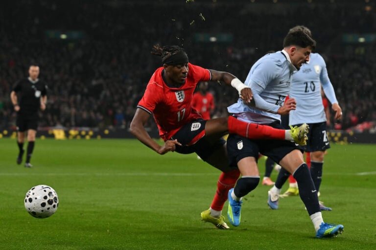 Uruguayo Piquerez sufre desgarradura en el ligamento a dos meses del Mundial – Fútbol Internacional
