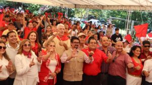 Arnoldo Wiens intensifica campaña en Guarambaré a semanas de internas coloradas