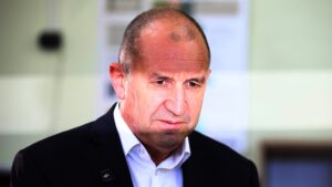 Bulgaria vuelve sus ojos a Moscú