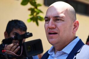 Corte Suprema confirma a Lorenzo Lezcano a pesar de denuncias en Paraguay
