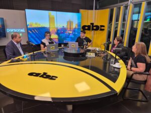 Crisis en salud de Paraguay: priorizan obras sobre bienestar de médicos y pacientes