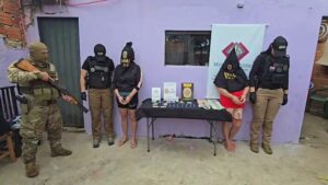 Detenidas madre e hija en Asunción por microtráfico de drogas