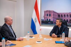 Fiscal General Rolón se reúne con Peña y denuncia falta de fiscales en Paraguay