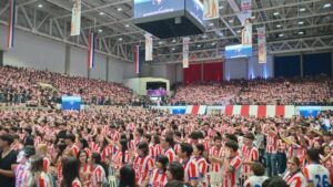 Gobierno del Paraguay entrega 7.600 becas en la Secretaría Nacional de Deportes