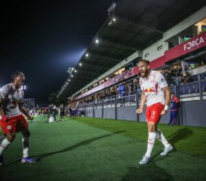 Isidro Pitta marca en la contundente victoria del Bragantino frente al Flamengo – Fútbol de Segunda División