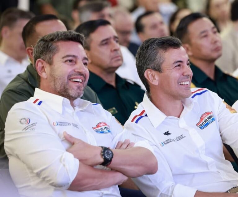 Peña responde a críticas del embajador Leite en lanzamiento del Rally del Paraguay