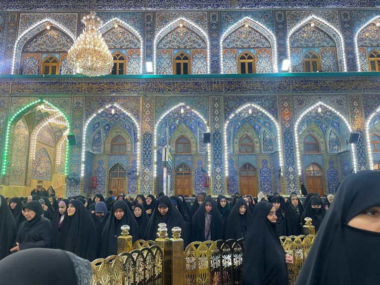 Peregrinos bajo las bombas se dirigen al Irak chiita