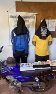 Policía captura a dos hombres por microtráfico en 21 Proyectadas