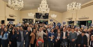 Senador Ever Villalba critica abandono gubernamental en reunión del PLRA en Paraguay