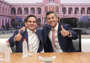 Titular del MUVH enfrenta críticas por gastos excesivos en viaje a España