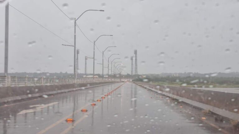 Tormentas amenazan 13 departamentos de Paraguay, advierte Dirección de Meteorología