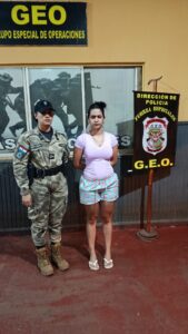 Patrullaje de rutina termina con una mujer aprehendida y una camioneta de dudosa procedencia en Pedro Juan Caballero