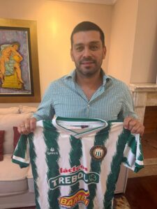 Felipe Giménez se enfrenta al reto de corregir el camino del Rubio Ñu en el fútbol.