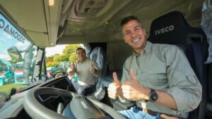 Peña apoya a Rivas, atribuye críticas al cartismo a su tamaño.