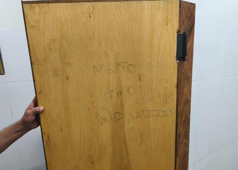 Descubren amenaza de tiroteo en baño escolar de Pedro Juan Caballero.