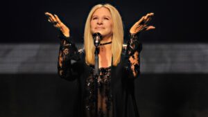 Barbra Streisand cancela su asistencia a la ceremonia de clausura de Cannes por una lesión en la rodilla
