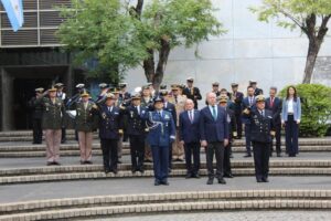 Ceremonia en Embajada Argentina en Paraguay conmemora Día de la Armada Argentina
