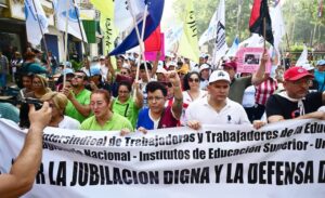 Déficit de jubilaciones en sector público alcanza 143 millones de dólares en 2026