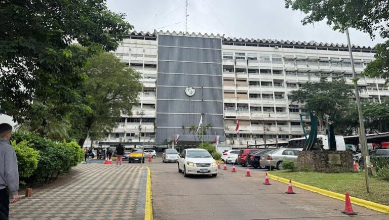 Desabastecimiento de tratamientos afecta a pacientes de psoriasis en Paraguay
