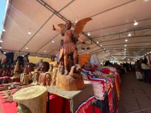 Feria de Artesanías en Asunción ofrece regalos únicos por el Día de la Madre
