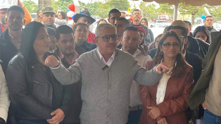 IPS reconoce escasez de medicamentos en hospital de Concepción tras visita de Fretes