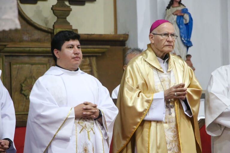 Itauguá conmocionada por tercer cambio de cura párroco en pocos meses