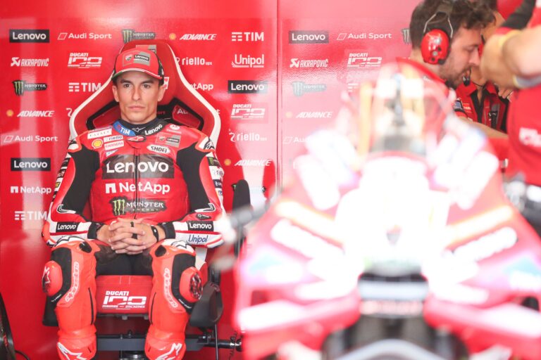La extraña historia detrás de la última lesión de Marc Márquez: un tornillo roto y un trozo de hueso flotando en su hombro