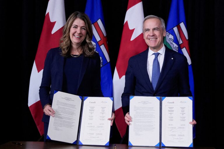La provincia canadiense de Alberta inicia las gestiones para un posible referéndum de independencia