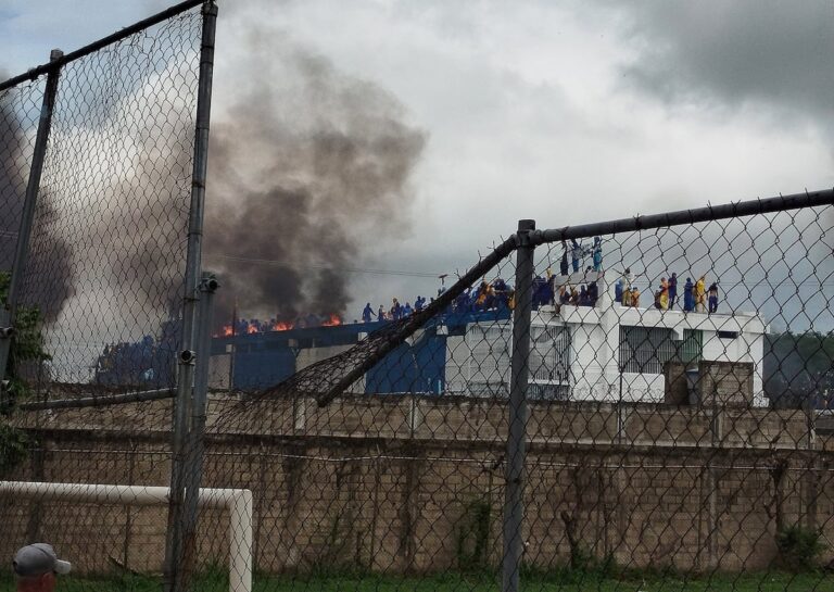 Presos en Venezuela: de la violencia mafiosa a la violencia de Estado