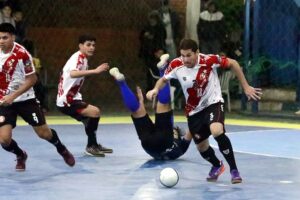 Con la guía de “Yiyi” Ayala, el 12 de Junio se impone y derrota a Fomento – Polideportivo