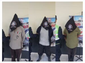 Tres hombres detenidos en Asunción con armas largas y machetillos