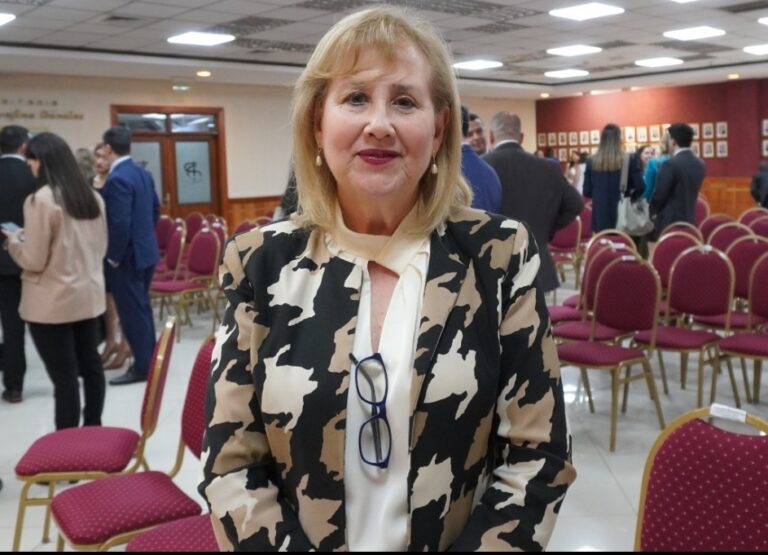 Jurado decide hoy si blanquea o no a fiscala adjunta que cajoneó denuncia contra Rivas
