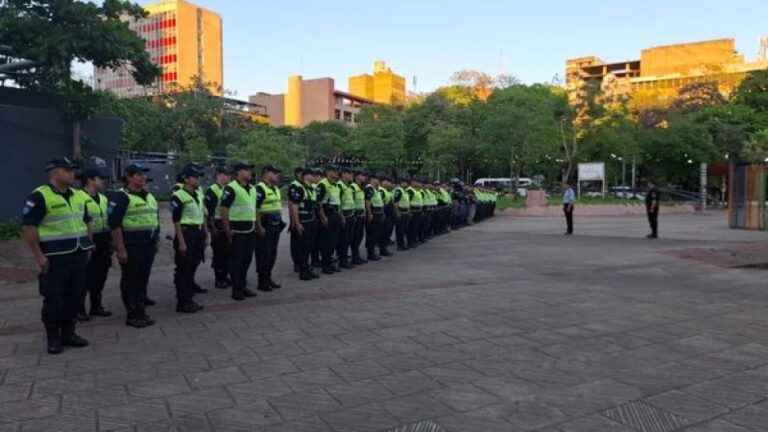 Policía Nacional suspende convocatoria para aspirantes en 2027 por recortes.