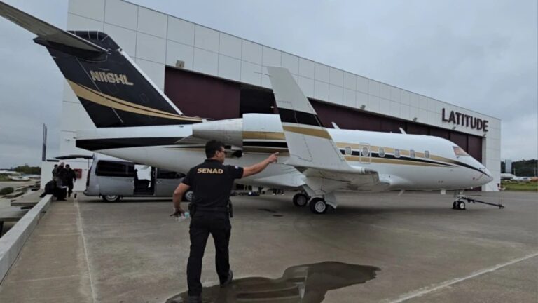 Incautan 261 kilos de marihuana premium en Paraguay desde jet estadounidense.