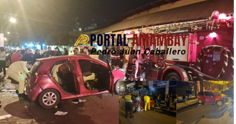 Aparatoso accidente en Pedro Juan Caballero deja tres jóvenes heridas tras chocar contra columna de la ANDE