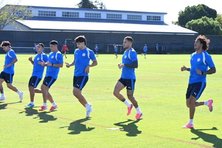 La Albirroja continúa su preparación y entrena este domingo en el Día del Padre – Selección Paraguaya