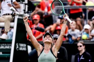 Badosa supera a Gauff y llega a los cuartos de final en Berlín – Polideportivo