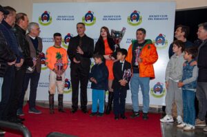 Gran encuentro hípico con múltiples clásicos en el Jockey Club del Paraguay – Polideportivo.