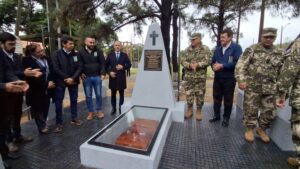 Inauguran mausoleo en Yabebyry en honor a Pastora Céspedes y su hijo