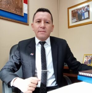 Javier Vera enfrenta multa millonaria por no actualizar declaración jurada en Contraloría