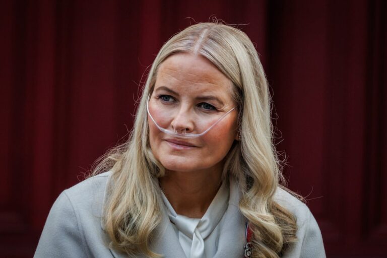 Mette-Marit de Noruega se somete con éxito a un trasplante de pulmón