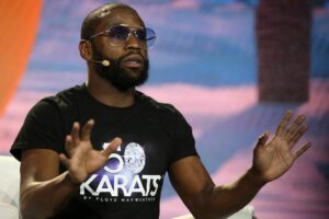 La exhibición entre Mayweather y Zambiadis fue suspendida – Polideportivo