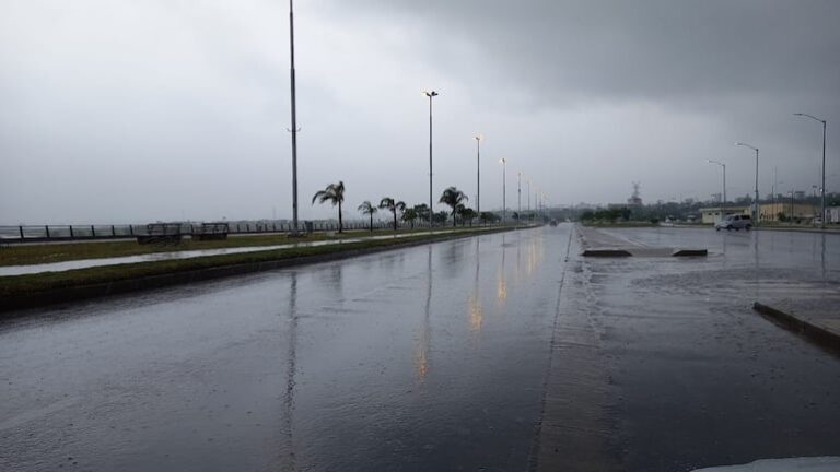 Paraguay experimenta jornada fresca con lluvias en el norte y este del país
